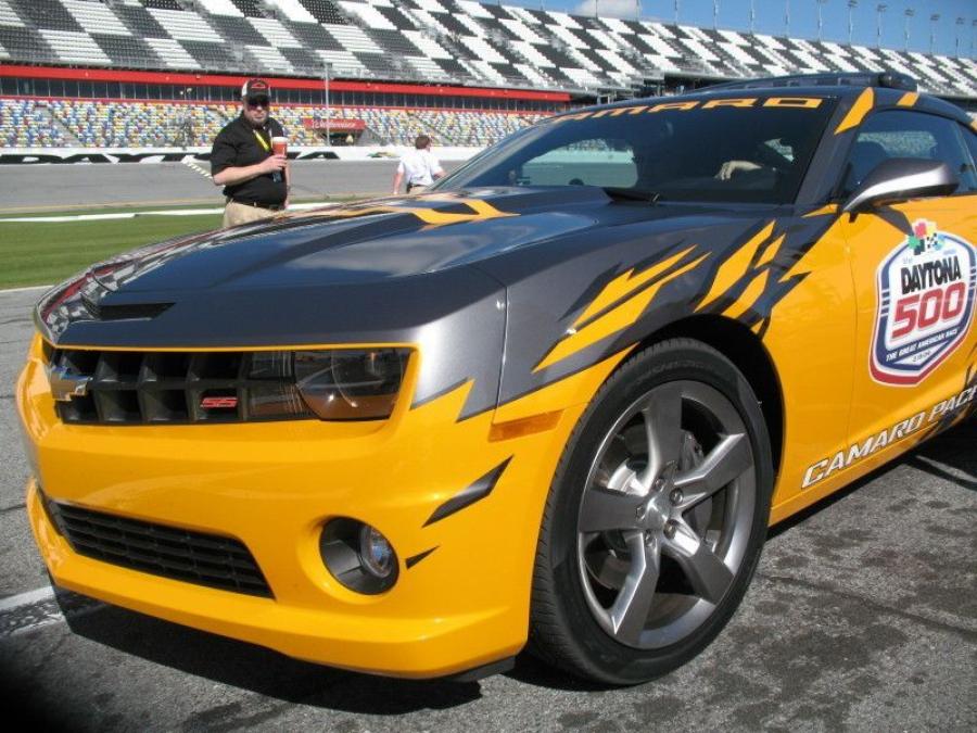  Chevrolet Camaro Daytona 500 Pace Car 2009 года  (фото 4 из 18)